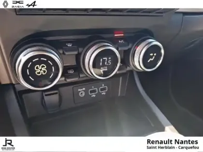 Photo 9 Renault Arkana  E-Tech hybride 145ch RS Line