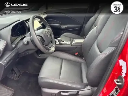 Photo 10 Lexus Lbx  1.5 136ch Emotion 2WD