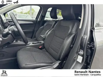 Photo 12 Renault Arkana  1.3 TCe mild hybrid 140ch Techno EDC