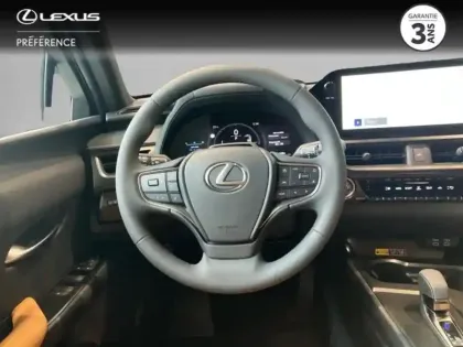 Photo 8 Lexus UX  300h F SPORT Design Pack Premium 2WD