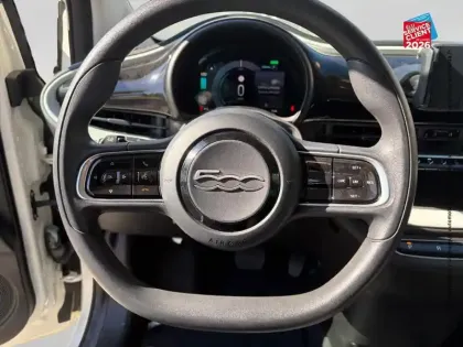 Photo 11 Fiat 500  e 95ch Action (step1)