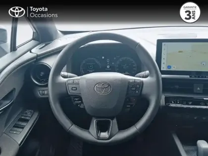 Photo 8 Toyota C-HR  2.0 Hybride 200ch Design MY25
