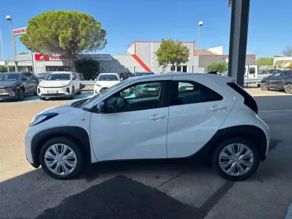 Photo 14 Toyota Aygo X  1.0 VVT-i 72ch Dynamic MY24