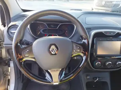 Photo 10 Renault Captur  TCe 90 Energy