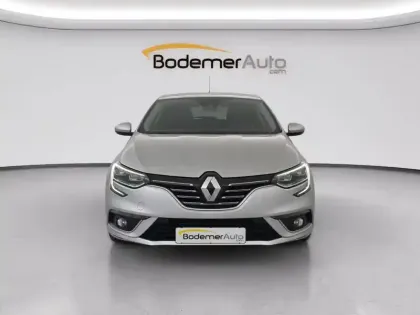 Photo 262 Renault Megane Mégane IV Berline TCe 130 Energy EDC