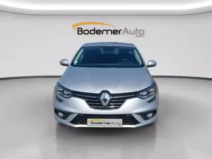 Photo 7 Renault Megane Mégane IV Berline TCe 130 Energy EDC