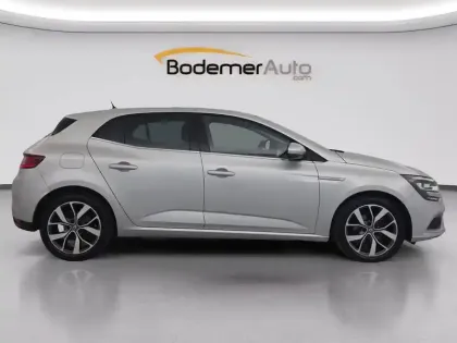 Photo 50 Renault Megane Mégane IV Berline TCe 130 Energy EDC