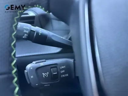 Photo 13 Peugeot 208  Electrique 156 ch 54 kWh