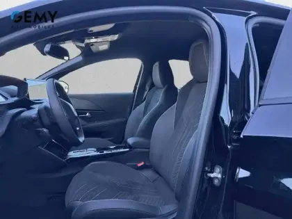 Photo 8 Peugeot 208  Electrique 156 ch 54 kWh