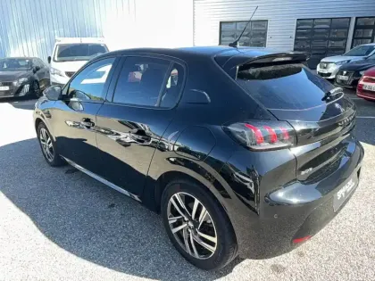 Photo 6 Peugeot 208  PureTech 100 S&S BVM6