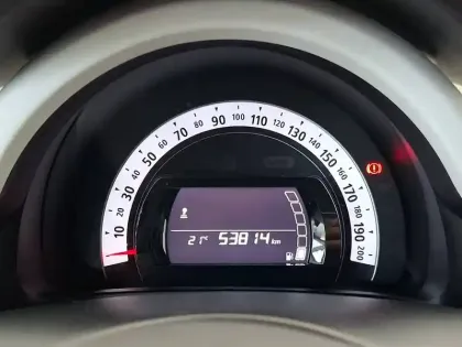Photo 32 Renault Twingo  III 0.9 TCe 90 Energy E6C