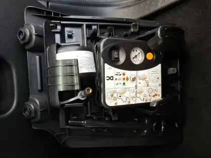 Photo 19 Renault Twingo  III 0.9 TCe 90 Energy E6C