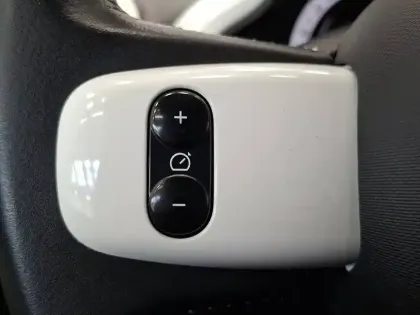 Photo 33 Renault Twingo  III 0.9 TCe 90 Energy E6C