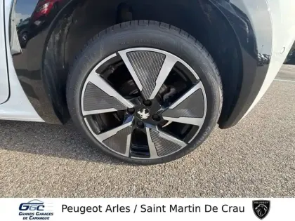 Photo 11 Peugeot 208  Electrique 50 kWh 136ch