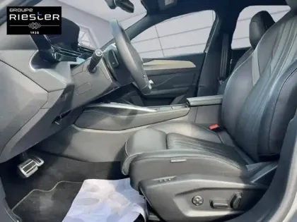 Photo 15 Peugeot 408  PHEV 225 e-EAT8