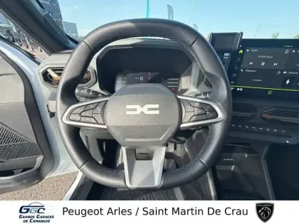 Photo 16 Dacia Duster  Hybrid 140