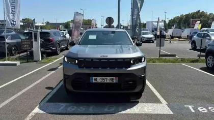 Photo 7 Jeep Compass  1.2 Turbo T3 145 ch BVR6 e-Hybrid 4x2