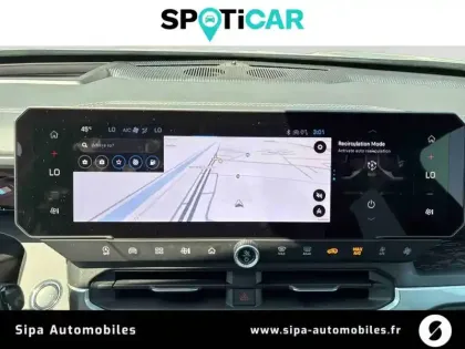 Photo 15 Jeep Compass  1.2 Turbo T3 145 ch BVR6 e-Hybrid 4x2