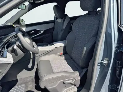 Photo 10 Peugeot 3008  Hybrid 145 e-DCS6