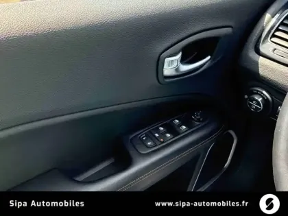 Photo 30 Jeep Compass  1.3 GSE T4 150 ch BVR6