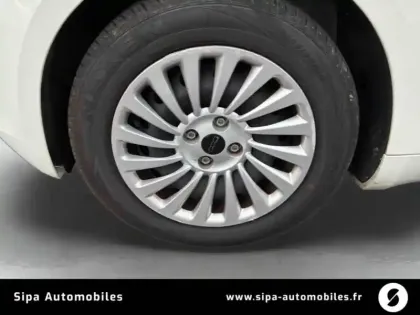 Photo 8 Fiat 500  e 95 ch
