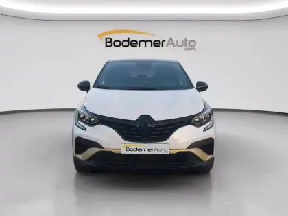 Photo 28 Renault Captur  E-Tech full hybrid 145