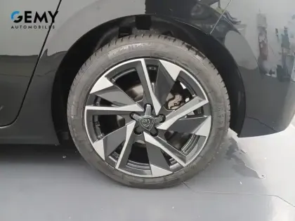 Photo 66 Peugeot 308  PureTech 130ch S&S EAT8
