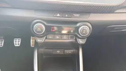 Photo 20 Kia Stonic  1.0 T-GDi 120 ch MHEV BVM6