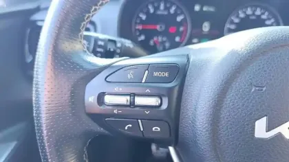 Photo 17 Kia Stonic  1.0 T-GDi 120 ch MHEV BVM6