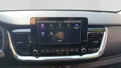 Photo 19 Kia Stonic  1.0 T-GDi 120 ch MHEV BVM6