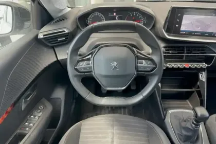 Photo 12 Peugeot 208  BlueHDi 100 S&S BVM6