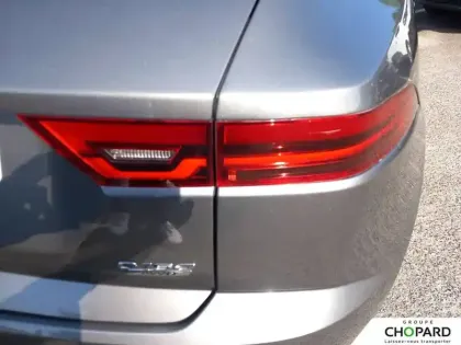Photo 23 Jaguar E-Pace  2.0 D - 180 ch AWD BVA