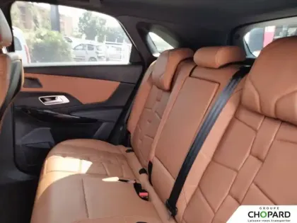 Photo 18 DS DS 7 DS7 Crossback Hybride E-Tense 300 EAT8 4x4