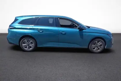 Photo 6 Peugeot 308  SW PureTech 130ch S&S EAT8