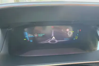 Photo 14 Peugeot 208  Electrique 50 kWh 136ch