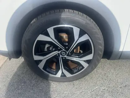 Photo 8 Renault Arkana  E-Tech full hybrid 145 GSR2