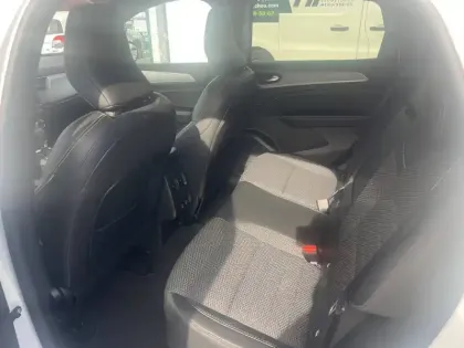 Photo 21 Renault Arkana  E-Tech full hybrid 145 GSR2