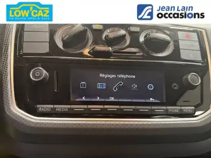 Photo 15 Volkswagen Up  1.0 60 BlueMotion Technology BVM5