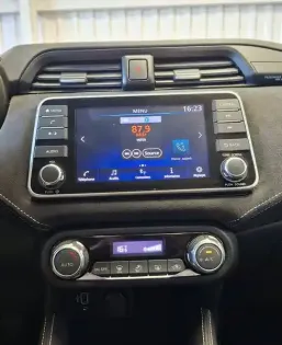 Photo 32 Nissan Micra  IG-T 92