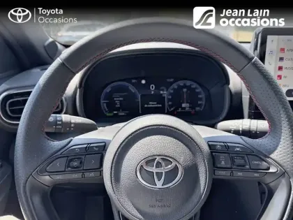 Photo 11 Toyota Yaris  Cross Hybride 130h 2WD