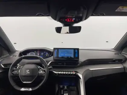 Photo 29 Peugeot 3008  Hybrid 136 e-DCS6
