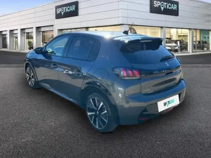 Photo 16 Peugeot 208  PureTech 100 S&S EAT8