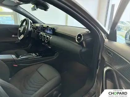 Photo 12 Mercedes Classe A  180 d