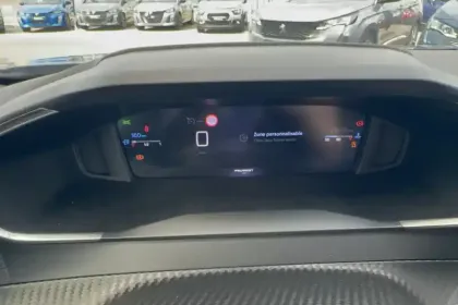 Photo 14 Peugeot 2008  PureTech 100 S&S BVM6