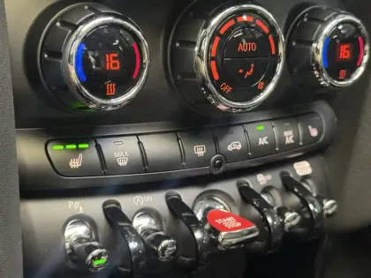Photo 36 Mini Mini Hatch 5 Portes Cooper 136 ch DKG7