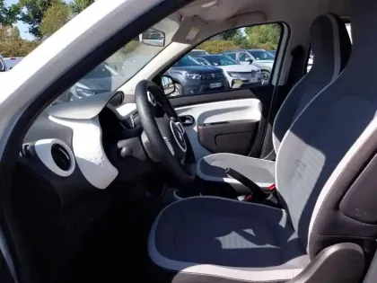 Photo 8 Renault Twingo  III SCe 65