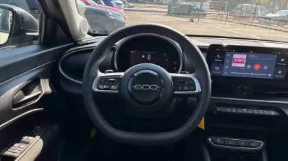 Photo 52 Fiat 600  T-Gen 3 1.2 Hybrid 110ch eDCT6