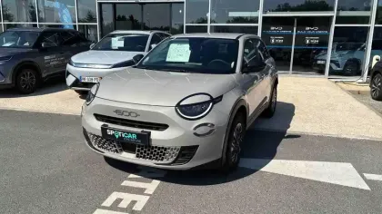 Photo 14 Fiat 600  T-Gen 3 1.2 Hybrid 110ch eDCT6