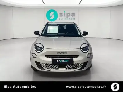 Photo 62 Fiat 600  T-Gen 3 1.2 Hybrid 110ch eDCT6