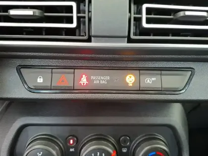 Photo 26 Dacia Sandero  SCe 65